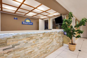 Гостиница Days Inn Lakewood/South Tacoma.  Лейквуд
